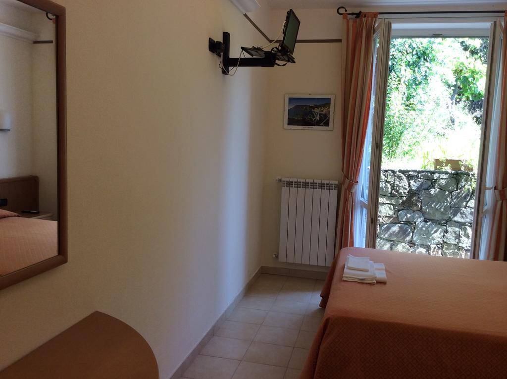 Hotel Il Saraceno Volastra Exterior photo